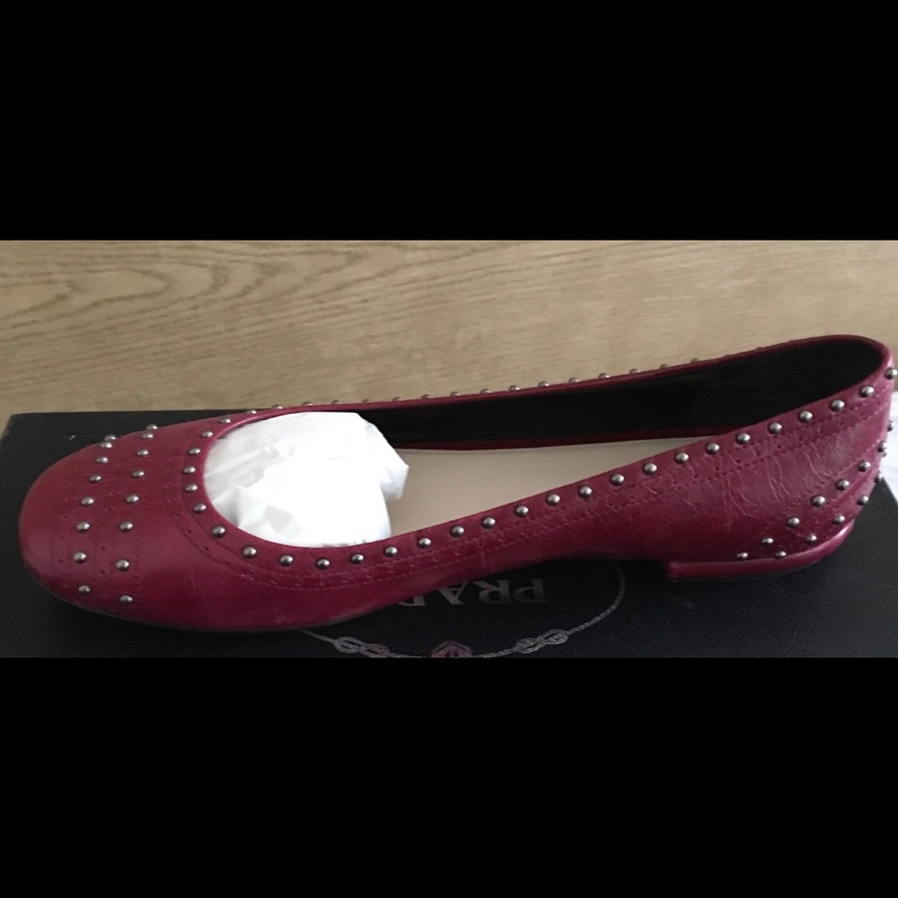 Prada flats authentic